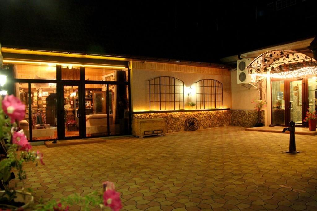 Hotel Style Bessarabia Kiliya Exterior photo